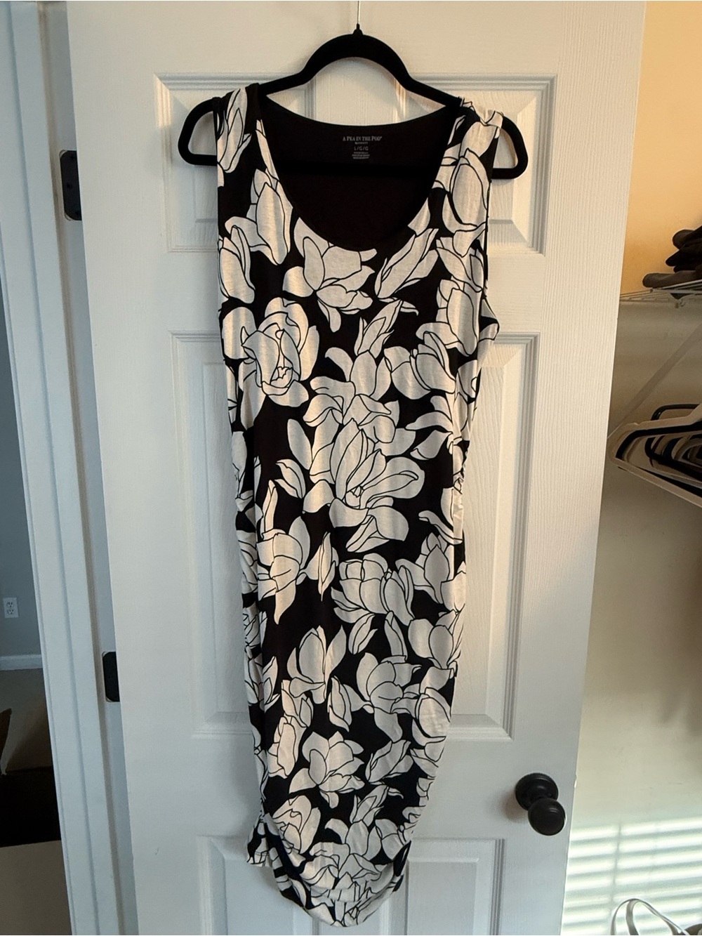 A Pea the Pod Black & White Floral Maternity Tank Dress
